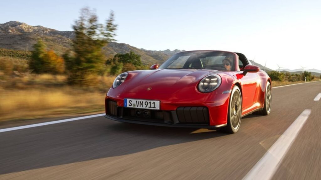 Porsche 911 Hybrid Sports Car Unveiled For $164,900