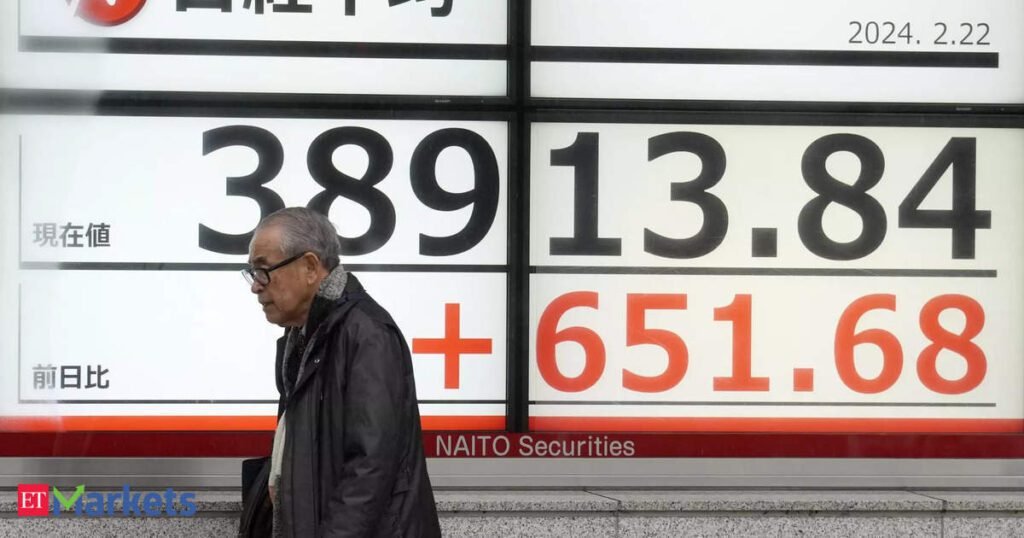 Japan's Nikkei Average Closes At Highest Since Mid April On Rally