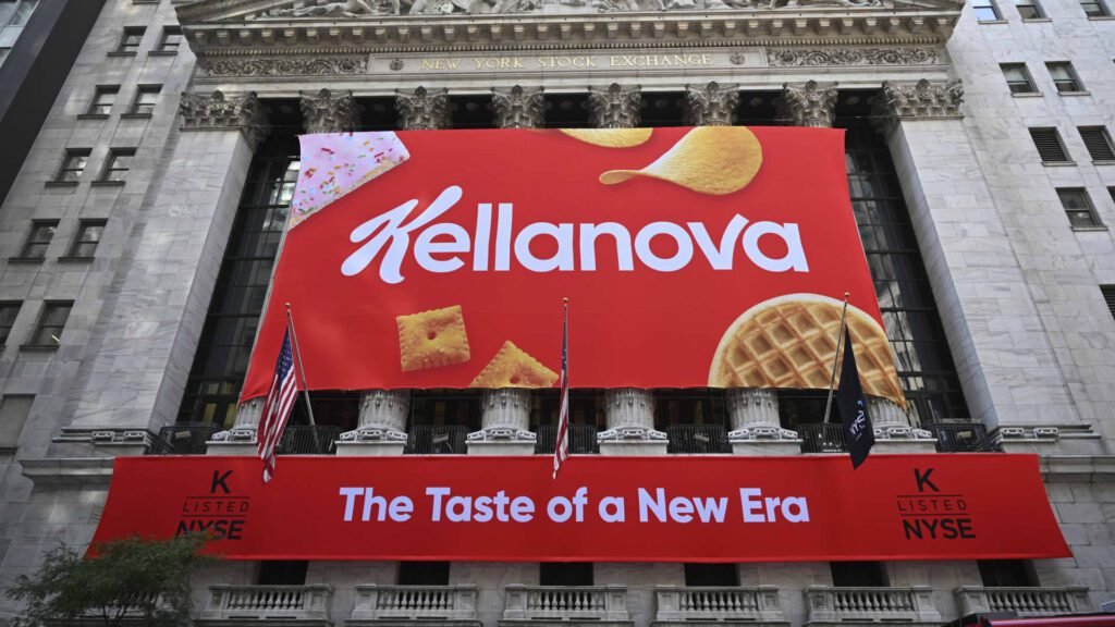 Stocks rise on reports of Mars interest Stocks Rise On Reports Of Mars Interest